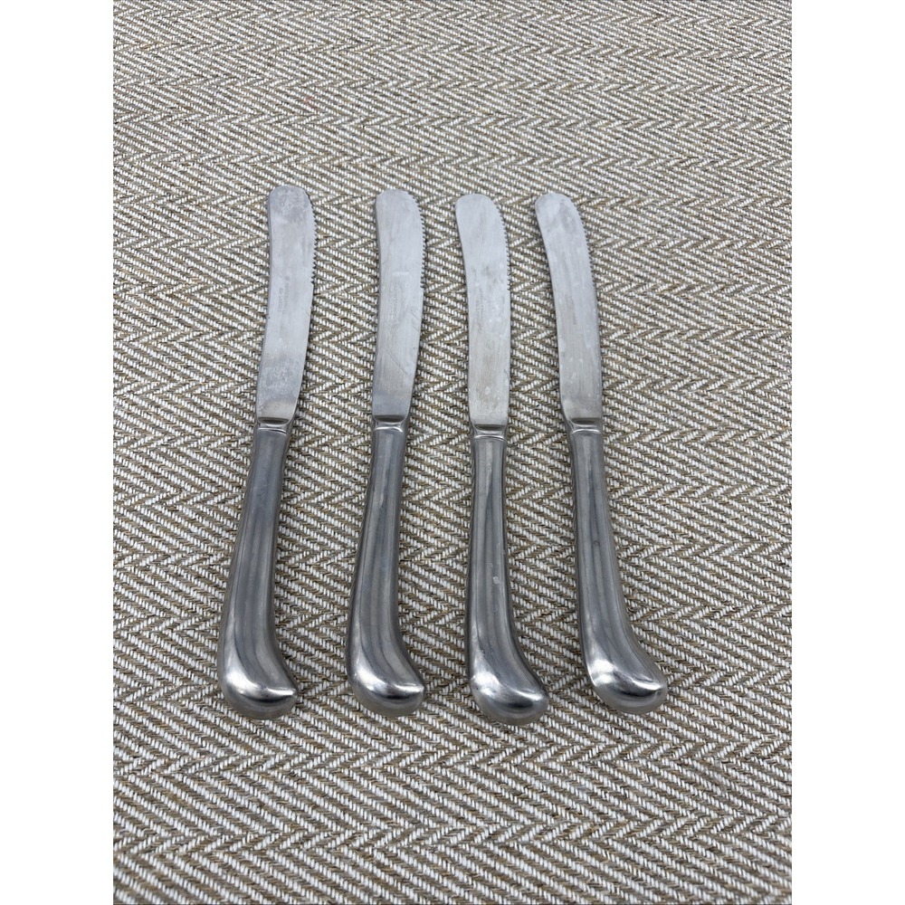 Rogers LIBERTY BELL (E) Korea Set of 4 Dinner‎ Knives Stainless